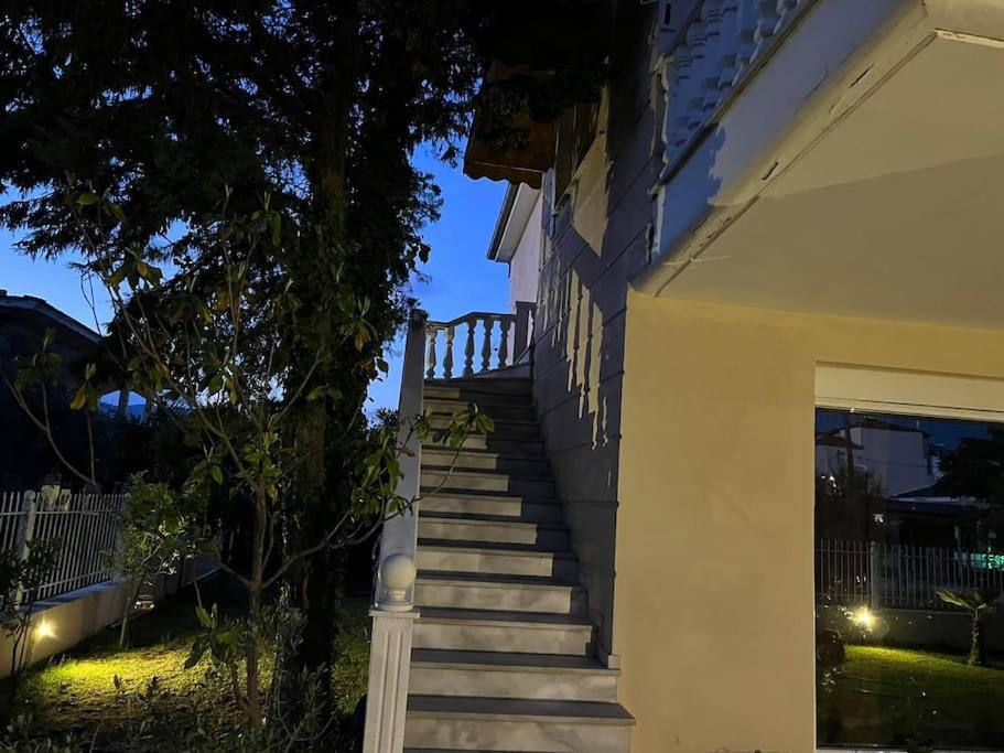 Villa Sea & Sun Retreat à Vrasná Extérieur photo